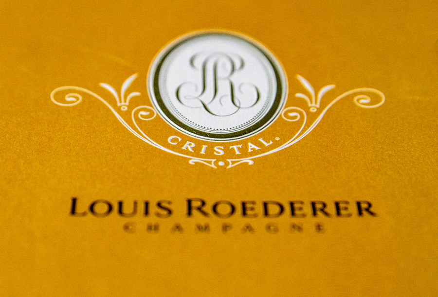 The logo of the house on a gift box